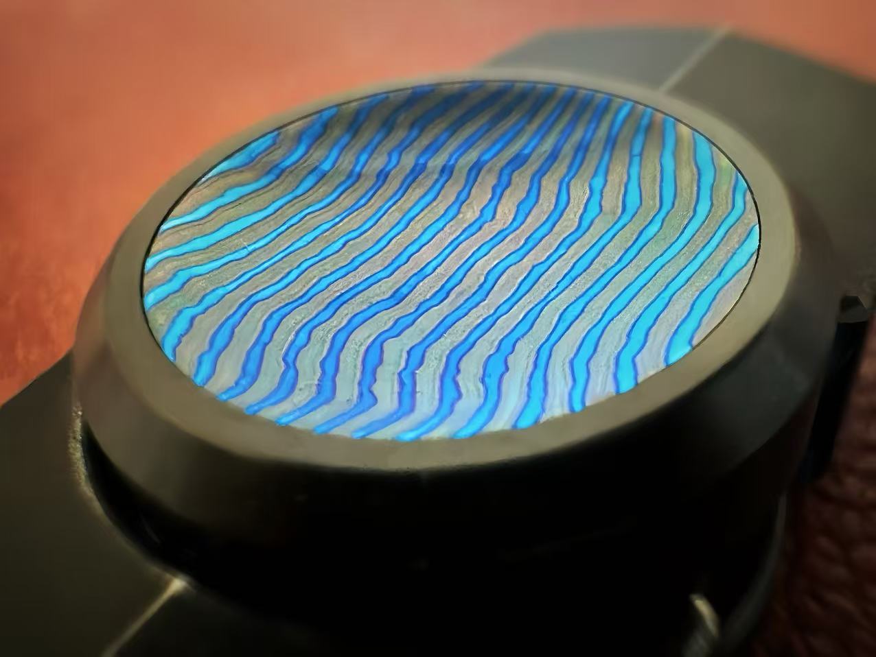 Material:Zirc+AKS Black Timascus